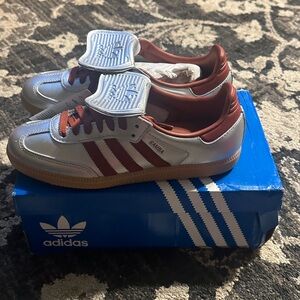 Adidas Samba Sneakers in Silver and Burgundy. These are so popular!!!  NEW